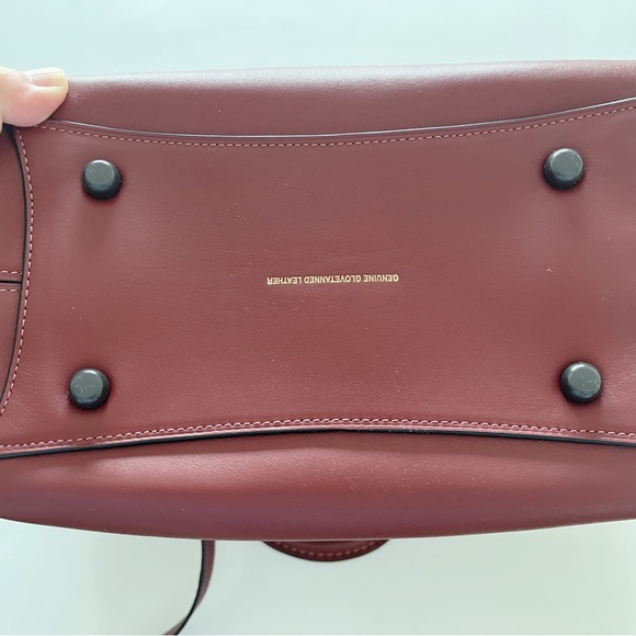 LIKE NEW! COACH Dakotah Satchel in Burgundy Bag Women - Picture 8 of 12